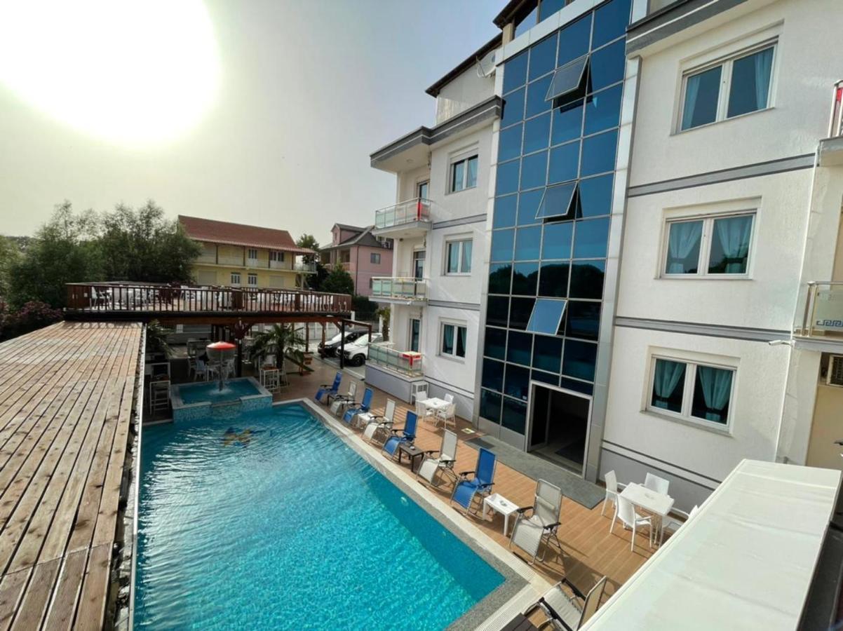 Hotel Brian 4*