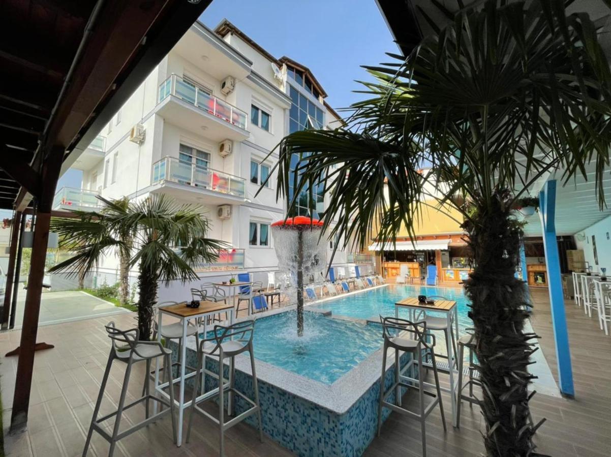 Brian Hotel Velipojë